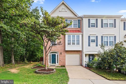 6366 Dakine Cir, SPRINGFIELD, VA, 22150-1195 | Card Image