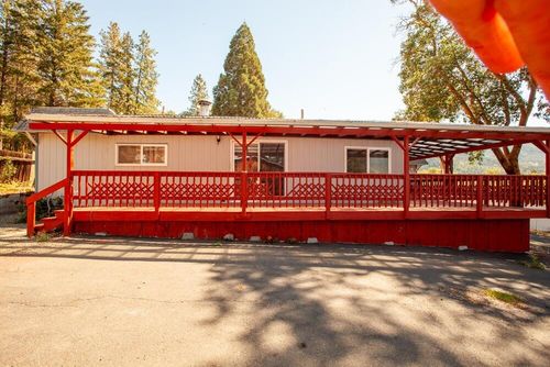 4778 N River Rd, Gold Hill, OR, 97525-5701 | Card Image
