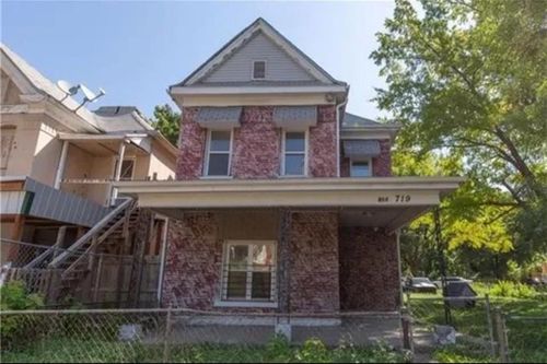 719 Indiana Ave, Kansas City, MO, 64124-2626 | Card Image