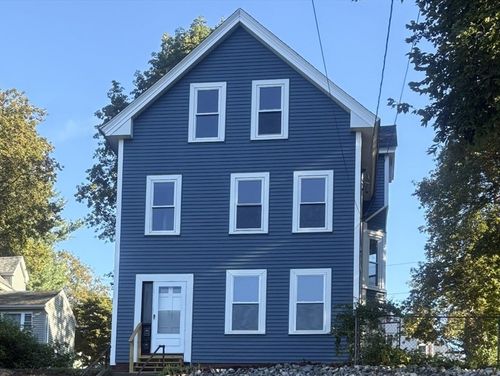 585 Washington St, Haverhill, MA, 01832-4519 | Card Image