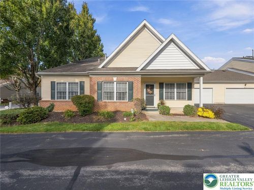 4851 Derby Ln, MACUNGIE, PA, 18062-8317 | Card Image