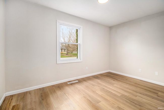 53911 Kershner Ln, House other with 3 bedrooms, 3 bathrooms and null parking in Elkhart IN | Image 16