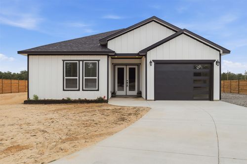 113 Los Robles Road, Elgin, TX, 78621 | Card Image
