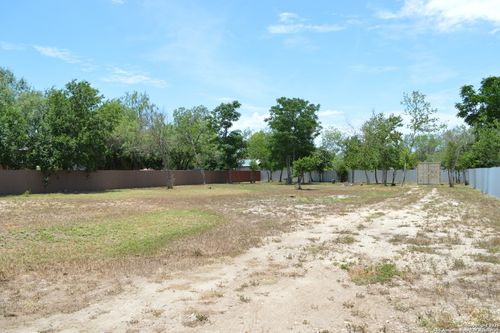 1251 Sw 35th St, San Antonio, TX, 78237-4012 | Card Image