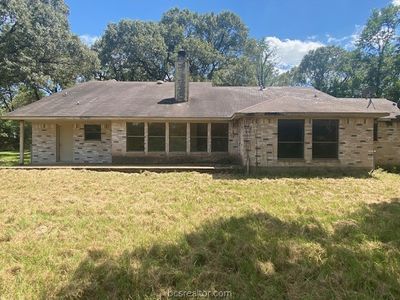 11169 County Road 112, House other with 3 bedrooms, 2 bathrooms and null parking in Centerville TX | Image 1