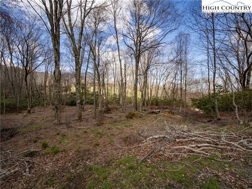 42 Firesong Ln, Banner Elk, NC, 28604 | Card Image