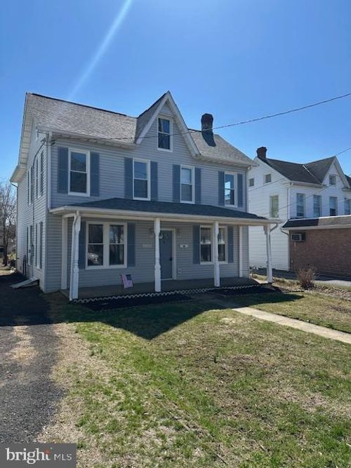 17525 Virginia Ave, HAGERSTOWN, MD, 21740-7726 | Card Image
