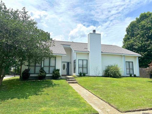 9786 Kinglet Dr, Baton Rouge, LA, 70809-4611 | Card Image