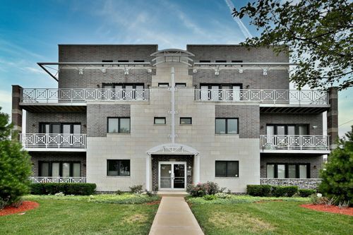 apt-2sw-2521 N 76th Ave, Elmwood Park, IL, 60707-1469 | Card Image
