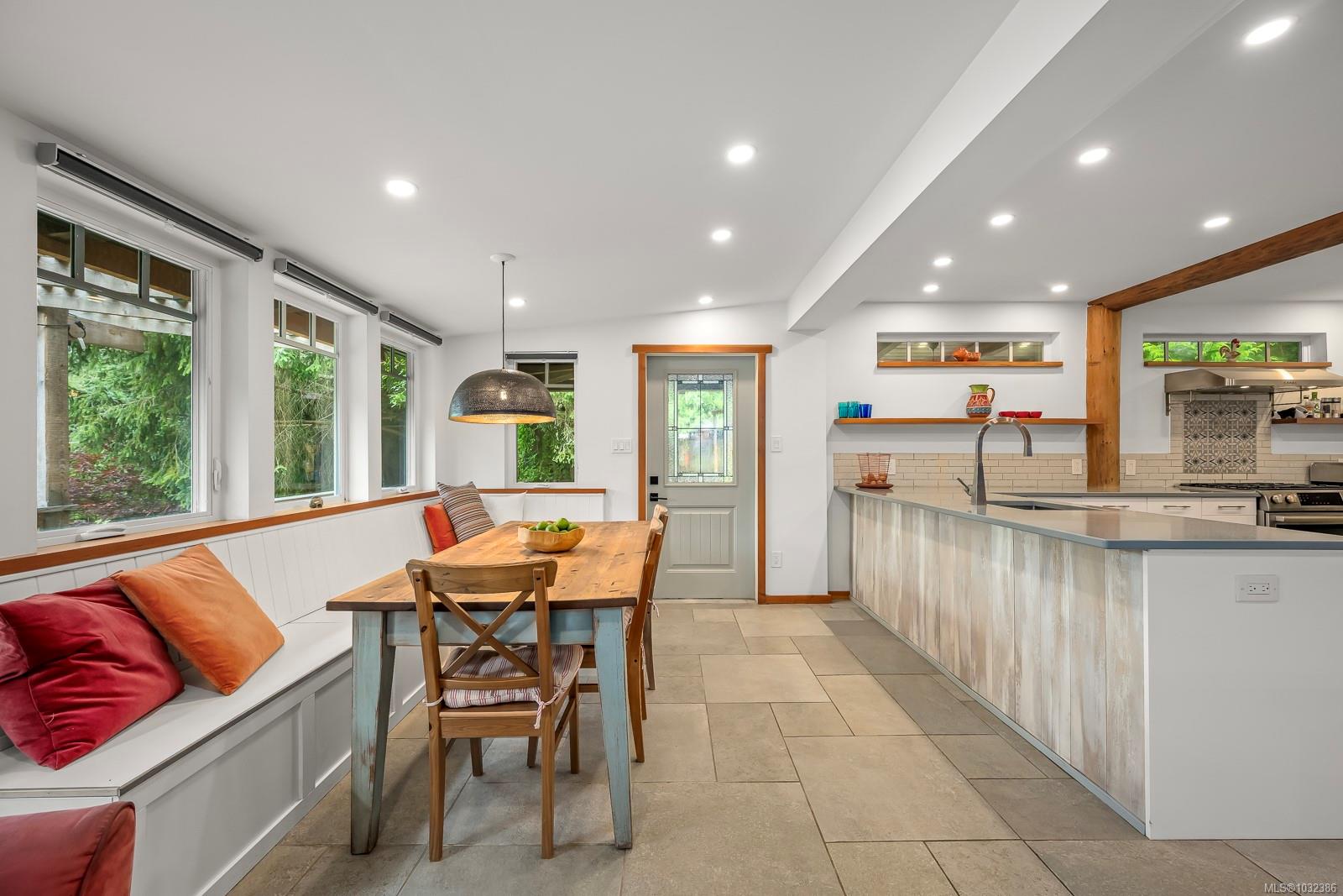 Residential in Cortes Island 4
