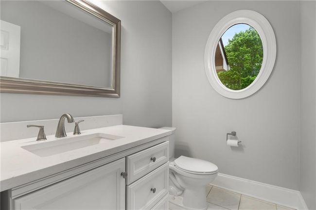 710 Glen Royal Dr, House other with 5 bedrooms, 5 bathrooms and null parking in Roswell GA | Image 11