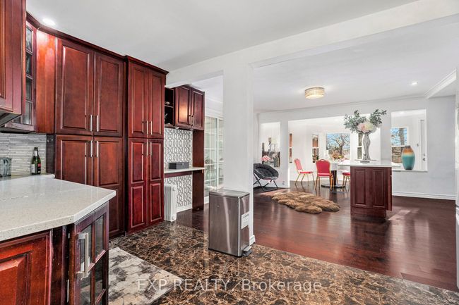 8411 Russell Rd, House other with 7 bedrooms, 5 bathrooms and 30 parking in Navan ON | Image 8