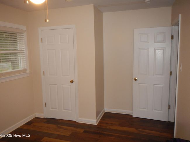 Bedroom | Image 9