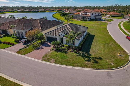 4604 Tobermory Way, BRADENTON, FL, 34211-8509 | Card Image