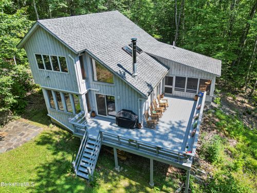 112 Silver St, Lanesborough, MA, 01237-9761 | Card Image