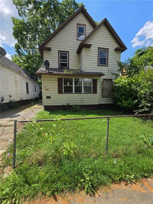1 Kenmore St, Rochester, NY, 14611-3521 | Card Image