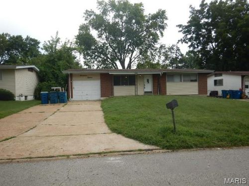 1715 Beecher Dr, Saint Louis, MO, 63136-2307 | Card Image