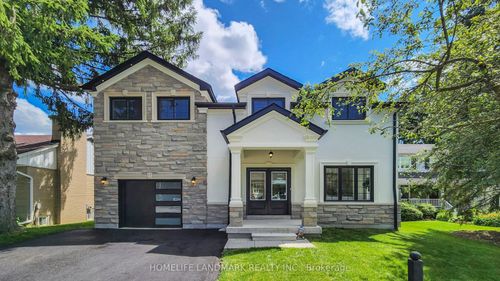 basement-unit-452 D'Arcy St, Newmarket, ON, L3Y1N1 | Card Image
