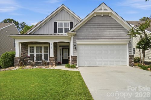 10469 Scotland Ave, Fort Mill, SC, 29707-5928 | Card Image