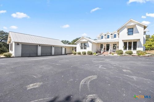 205 Longwood, New Braunfels, TX, 78132-2335 | Card Image