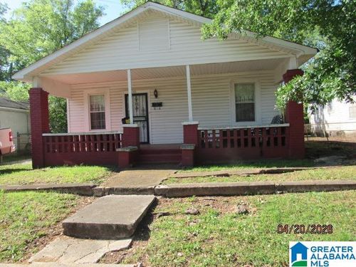 425 58th St, FAIRFIELD, AL, 35064-2025 | Card Image