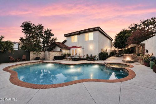 11607 E Buttercreek Rd, Moorpark, CA, 93021-2412 | Card Image