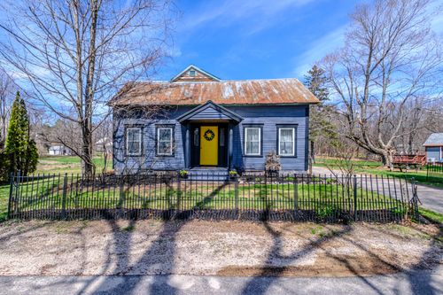 528 Main Street, Bridgton, ME, 04009 | Card Image