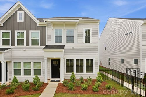 6-5847 Tuckaseegee Rd, Charlotte, NC, 28208-2453 | Card Image