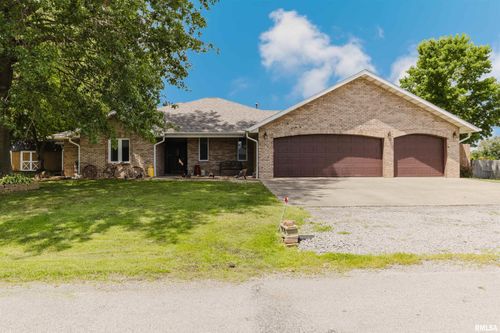 11823 Taylor Dr, Marion, IL, 62959-9485 | Card Image