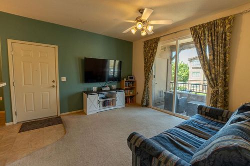 pw525-1210 Whitney Ranch Pkwy, Rocklin, CA, 95765-5385 | Card Image