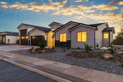 417 N 200 E, La Verkin, UT, 84745-1208 | Card Image