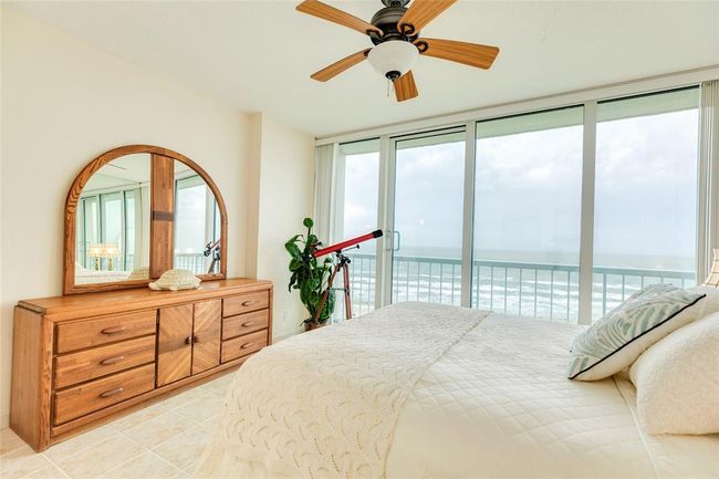 UNIT-1103 - 1401 E Beach Dr, Condo with 2 bedrooms, 2 bathrooms and null parking in Galveston TX | Image 16