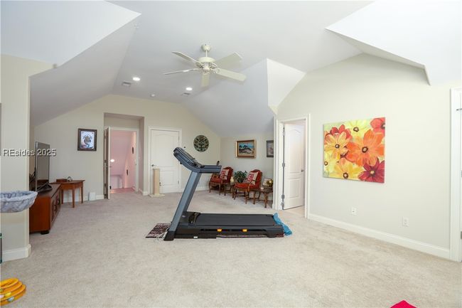 Two large double windows and 2 large walk-in storage cabinets! | Image 37