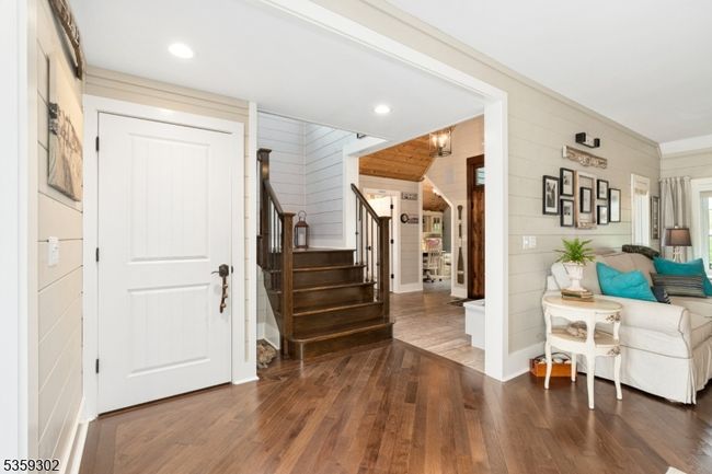 34 E Shore Trl, House other with 3 bedrooms, 2 bathrooms and null parking in Sparta NJ | Image 4