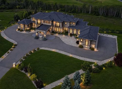 19 Mckendrick Pt, Calgary, AB, T3Z3N6 | Card Image