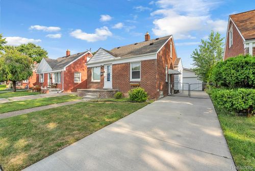 1746 Riverbank St, Lincoln Park, MI, 48146-3840 | Card Image