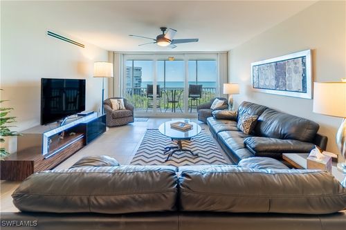 apt-801-3 Bluebill Ave, NAPLES, FL, 34108-1729 | Card Image
