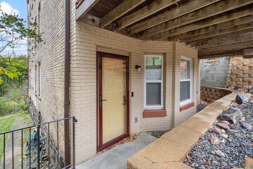 1-516 W 5th St, Duluth, MN, 55806-3942 | Card Image