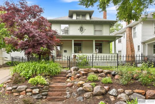 1310 S 35th Ave, Omaha, NE, 68105-1938 | Card Image