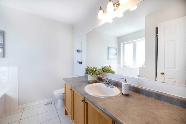 9 Formosa Ave, House other with 4 bedrooms, 3 bathrooms and 3 parking in Ajax ON | Image 23