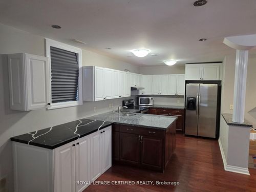 12 Fabrizio Crt, Whitby, ON, L1M2J1 | Card Image