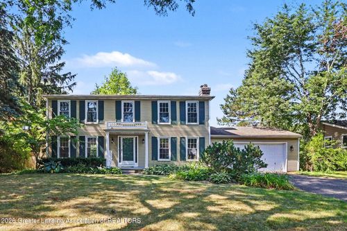 1131 Hillgate Way, Lansing, MI, 48912-5012 | Card Image