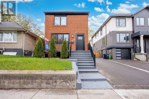 upper-3517 St Clair Avenue E, Toronto (Clairlea-Birchmount), ON, M1K1L4 | Card Image
