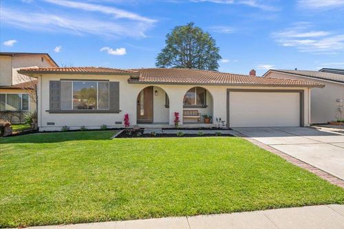 692 Hathaway Court, San Jose, CA, 95136 | Card Image