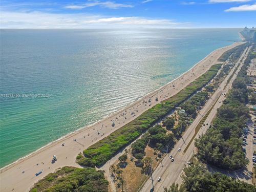 apt-2007-100 Bayview Dr, Sunny Isles Beach, FL, 33160-4743 | Card Image