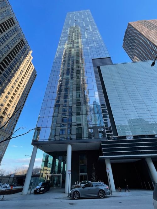 4004-500 N Lake Shore Dr, Chicago, IL, 60611-5154 | Card Image