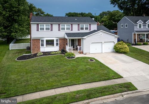 213 St David Dr, MOUNT LAUREL, NJ, 08054-2905 | Card Image
