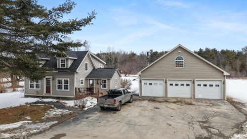 30 Lewis Road, Hermon, ME, 04401 | Card Image