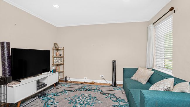 APT-2N - 6116 N Hamilton Ave, Home with 2 bedrooms, 1 bathrooms and 1 parking in CHICAGO IL | Image 5