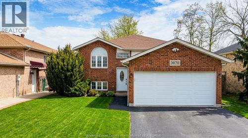 3870 Clara Ave, Windsor, ON, N9E4X6 | Card Image